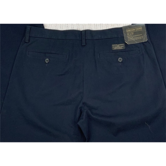 NWT Banana Republic Relaxed Navy Chinos - Picture 2 of 4